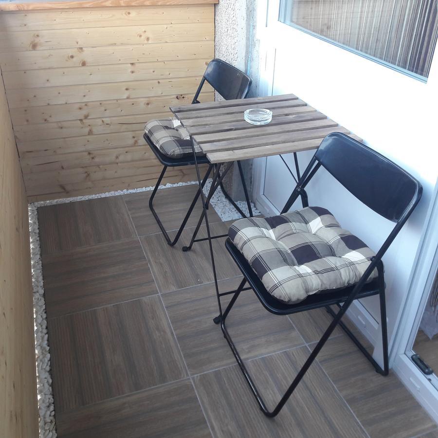 Studio 18 Apartman Kazincbarcika Bagian luar foto