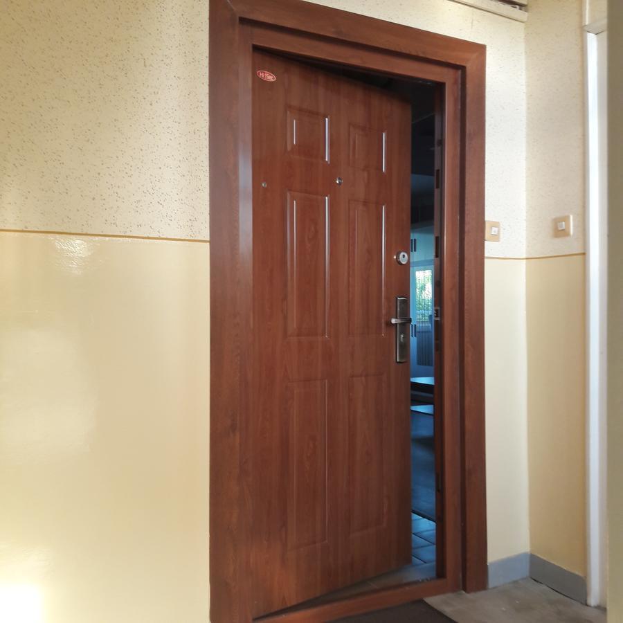 Studio 18 Apartman Kazincbarcika Bagian luar foto
