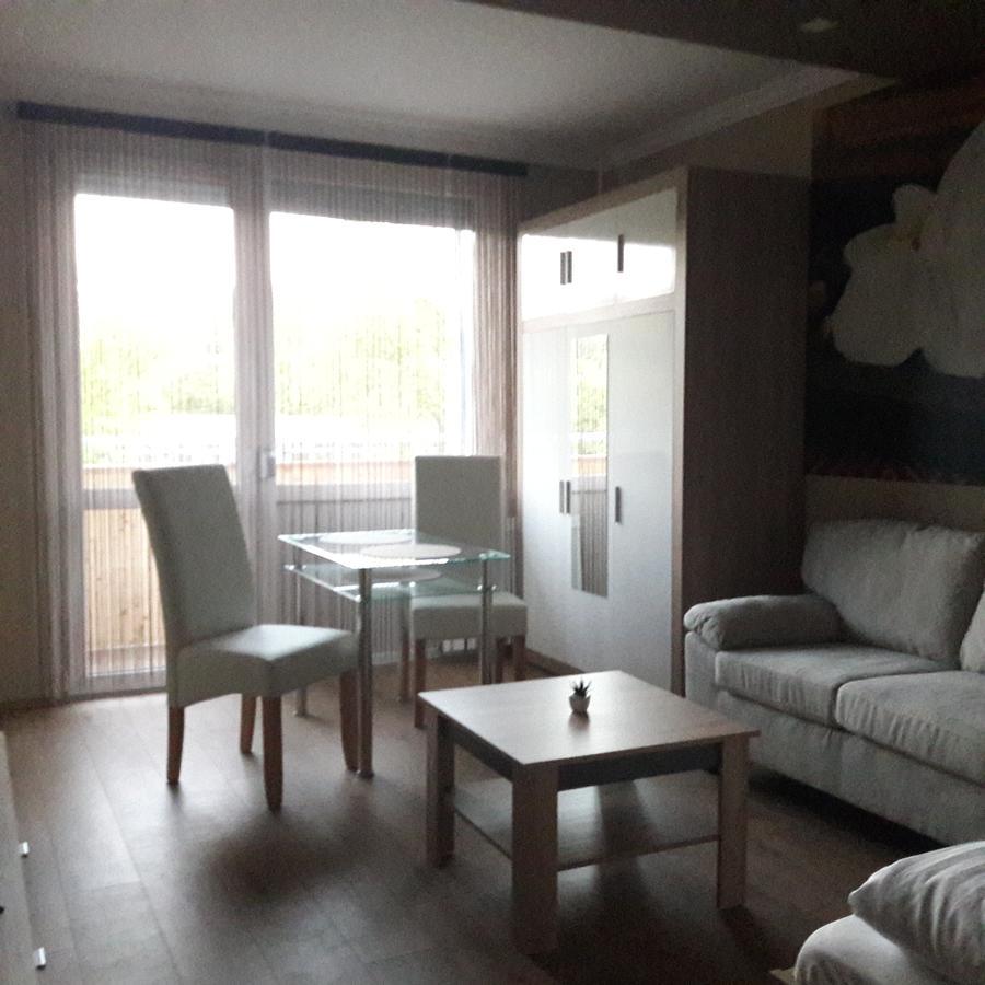 Studio 18 Apartman Kazincbarcika Bagian luar foto